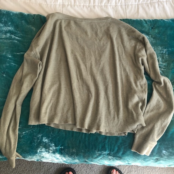 PINK Cropped Sweater - Picture 3 of 5